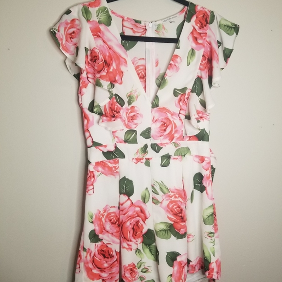 Romper - Picture 1 of 2